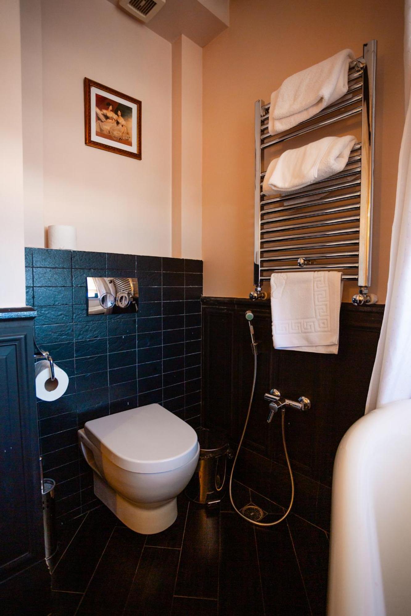 Piazza Boutique Hotel Батуми Экстерьер фото